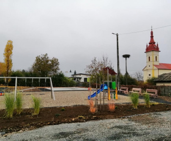 Projekt KSK - Komunitná prírodná záhrada